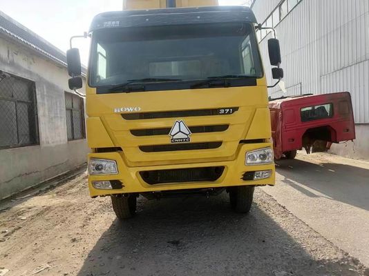 8500x2500x3600mm Sinotruk HOWO 6*4 Camião tractor Camião pesado com design de pneu sem tubo