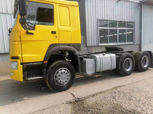 8500x2500x3600mm Sinotruk HOWO 6*4 Camião tractor Camião pesado com design de pneu sem tubo