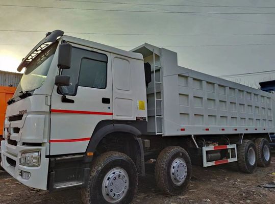 8×4 rodas motrizes caminhão de desvio HOWO E7 caminhão de descarga com transmissão manual