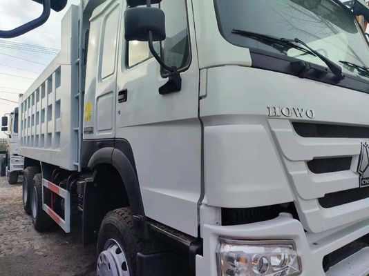 Sinotruck 6X4 Tractor Truck Heavy Duty com transmissão manual e pneu 12.00r20