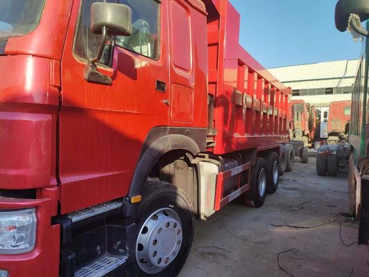Cor Vermelha Sinotruk HOWO 6X4 351 450HP caminhão de descarga Transmissão manual Tipo 8×4 Tração