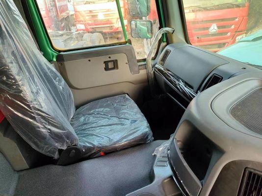 Desenho de pneu radial Sinotruk HOWO Verde 8*4 Caminhão de descarga do tipo U 12 rodas Transporte
