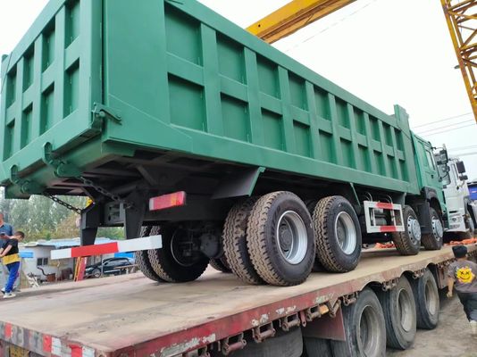 Sinotruk HOWO 371/400/420/380HP 8X4 12 Wheeler Dump Truck e usado