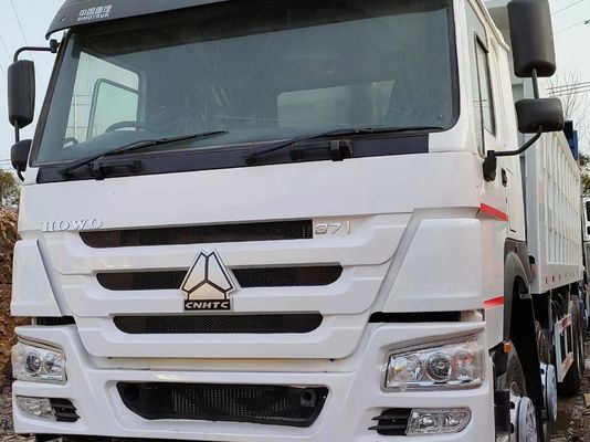 ZZ3257N3847B camião de lixo A solução confiável para o transporte de material branco