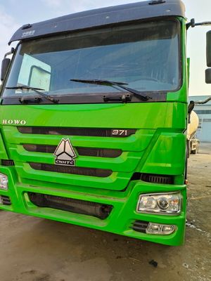Sinotruk HOWO 6*4 camião de descarga equipamento de construção camião de descarga de 80 toneladas com assentos ≤5