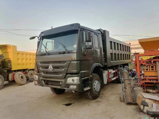 Caminhão usado HOWO 6*4 Caminhão de segunda mão Caminhão Sinotruck de cores diferentes