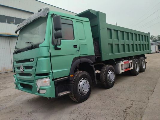 12 Pneus Sinotruk HOWO 8*4 camião de segunda mão camião verde com transmissão manual