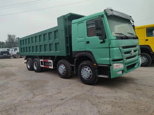 12 Pneus Sinotruk HOWO 8*4 camião de segunda mão camião verde com transmissão manual