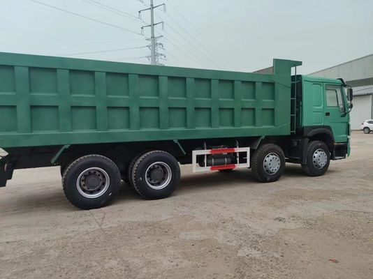 12 Pneus Sinotruk HOWO 8*4 camião de segunda mão camião verde com transmissão manual