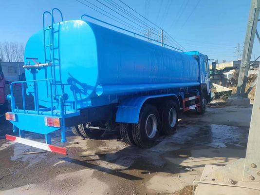 Design de pneus radiais Sinotruk HOWO 380HP caminhão de rega para o seu negócio