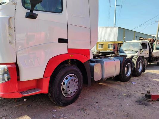 Sinotruk Howoa7 Tractor Truck Head com motor Weichai 6800x2500x3500mm e eficiência