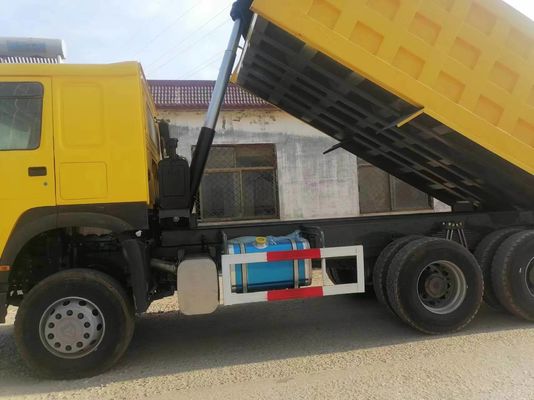 HOWO Sinotruk 460HP camiões de descarga Carro de gasolina usado camião de bom combustível 6-8L capacidade do motor
