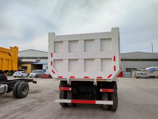 Sinotruck HOWO 6*4 Carrinho de segunda mão branco do tipo U com transmissão manual