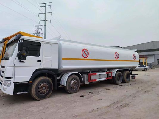Usado HOWO 8*4 Tank Truck de óleo de combustível 20000L Euro 3/4/5 para seus projetos de construção
