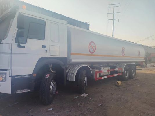 351-450hp Siontruk HOWO Euro 3/4/5 8*4 Camião-tanque de combustível 10350X2496X3048mm para entrega de combustível