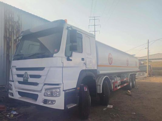 351-450hp Siontruk HOWO Euro 3/4/5 8*4 Camião-tanque de combustível 10350X2496X3048mm para entrega de combustível