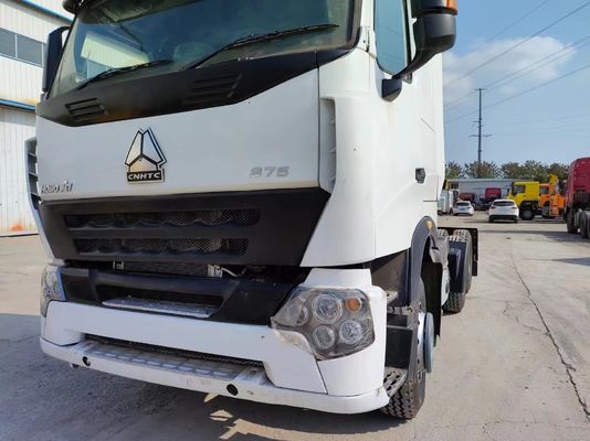 Transmissão manual Sinotruk Howoa7 Tractor Truck Head com boas condições de trabalho