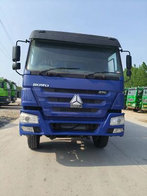 6×4 roda motriz HOWO Dump Truck 440HP e 12 pneus para capacidade de carga pesada