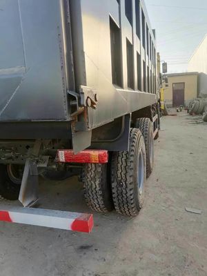 Sinotruk HOWO de segunda mão 6*4 caminhão de 10 rodas tamanho 8500*2496*3450 mm Euro 3/4/5