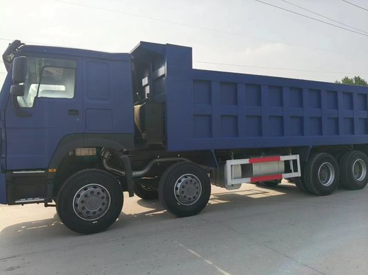 12 Camiões de reboque de pneus 8X4 Utilizado HOWO Camião de descarga com certificação GCC