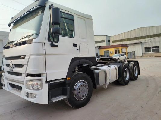 Sinotruk HOWO 6*4 caminhão tractor em branco com pneus sem tubos e certificação GCC