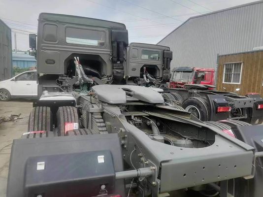 Sinotruk HOWO usado 6X4 10 Wheeler Traktor Truck com transmissão de carga pesada em cinza