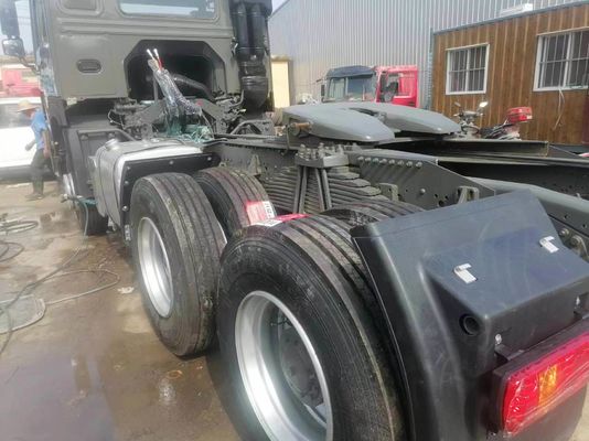 Desenho de pneus radiais Sinotruk HOWO 6×4 caminhão-trator cabeça de caminhão pesado para desempenho
