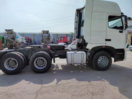 6800x2500x3500mm Sinotruk Howoa7 Tractor Truck Head Truck com 6×4 Tração