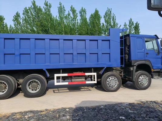 Sinotruk HOWO 8*4 Usado azul camião de descarga com capacidade de motor de 6-8L e direcionamento