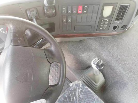 375HP 6X4 Sino cabeça de tractor caminhão de segunda mão HOWO cabeça de tractor em boas condições