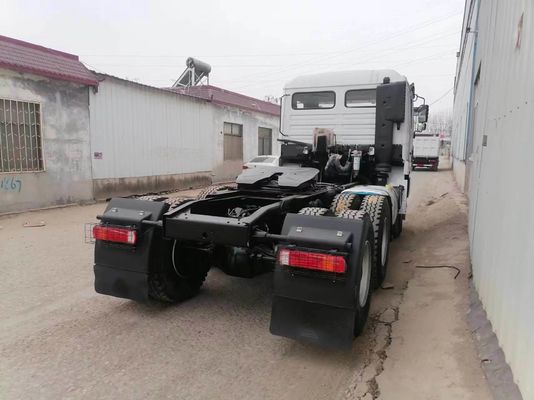 2 Cabeça de caminhão usado Trator Caminhão de caminhão Potência 371HP 375HP 420HP 40t 60t Euro 2 HOWO 6*4
