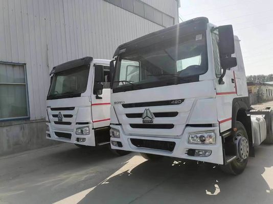 Transmissão manual Tipo 420HP Sinotruk HOWO 6 * 4 caminhão-trator com motor Weichai