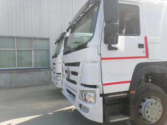 Transmissão manual Tipo 420HP Sinotruk HOWO 6 * 4 caminhão-trator com motor Weichai