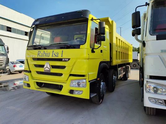 Desenho de pneus radiais Sinotruk HOWO 8*4 camião de descarga de segunda mão com capacidade de motor de 6-8L