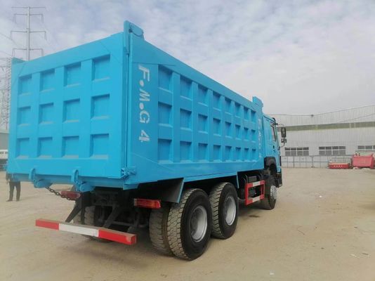 6*4 Tração à direita Direção Sinotruck HOWO Estilo de elevação frontal 375HP Dump Truck