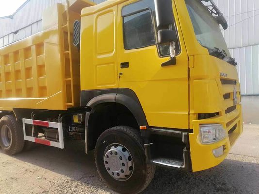 Sinotruck HOWO 6*4 camião de descarga amarelo com transmissão manual