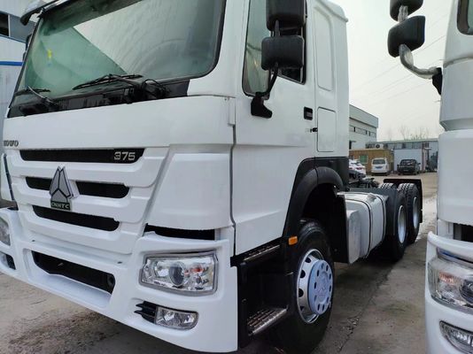 Sinotruck HOWO 6*4 Caminhão-trator com capacidade de motor de 6-8L e 351-450 cv