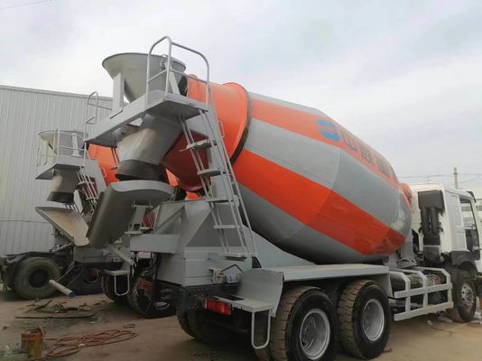 6×4 Sinotruck HOWO Camião-tanque de mistura com tamanho 8500x2500x3600mm
